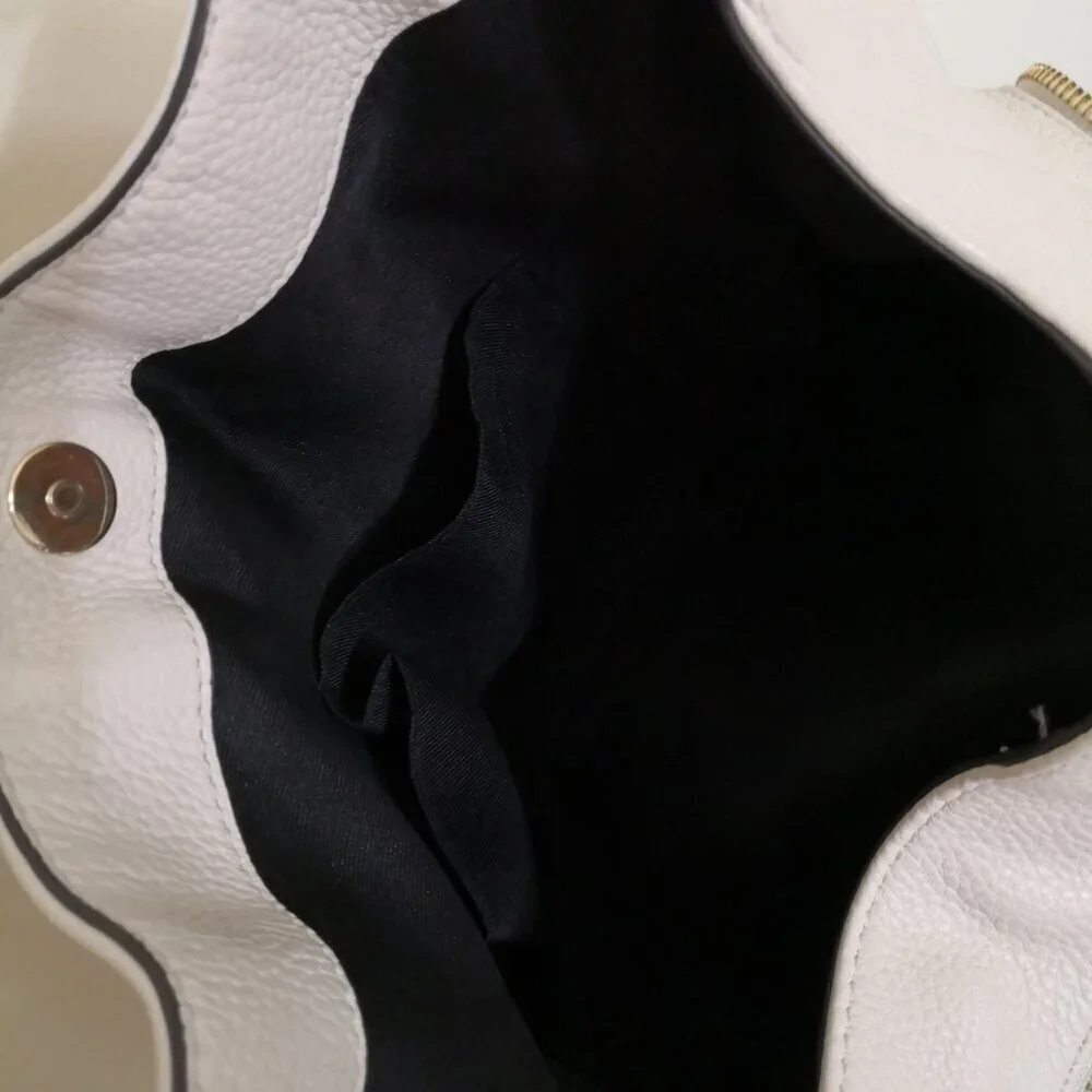 Vince Camuto vince camuto